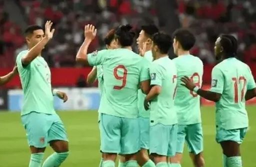 开云体育- 最后时刻突围战来临，斯图加特围绕世预赛强势反弹，压力陡增，临场指挥获称赞