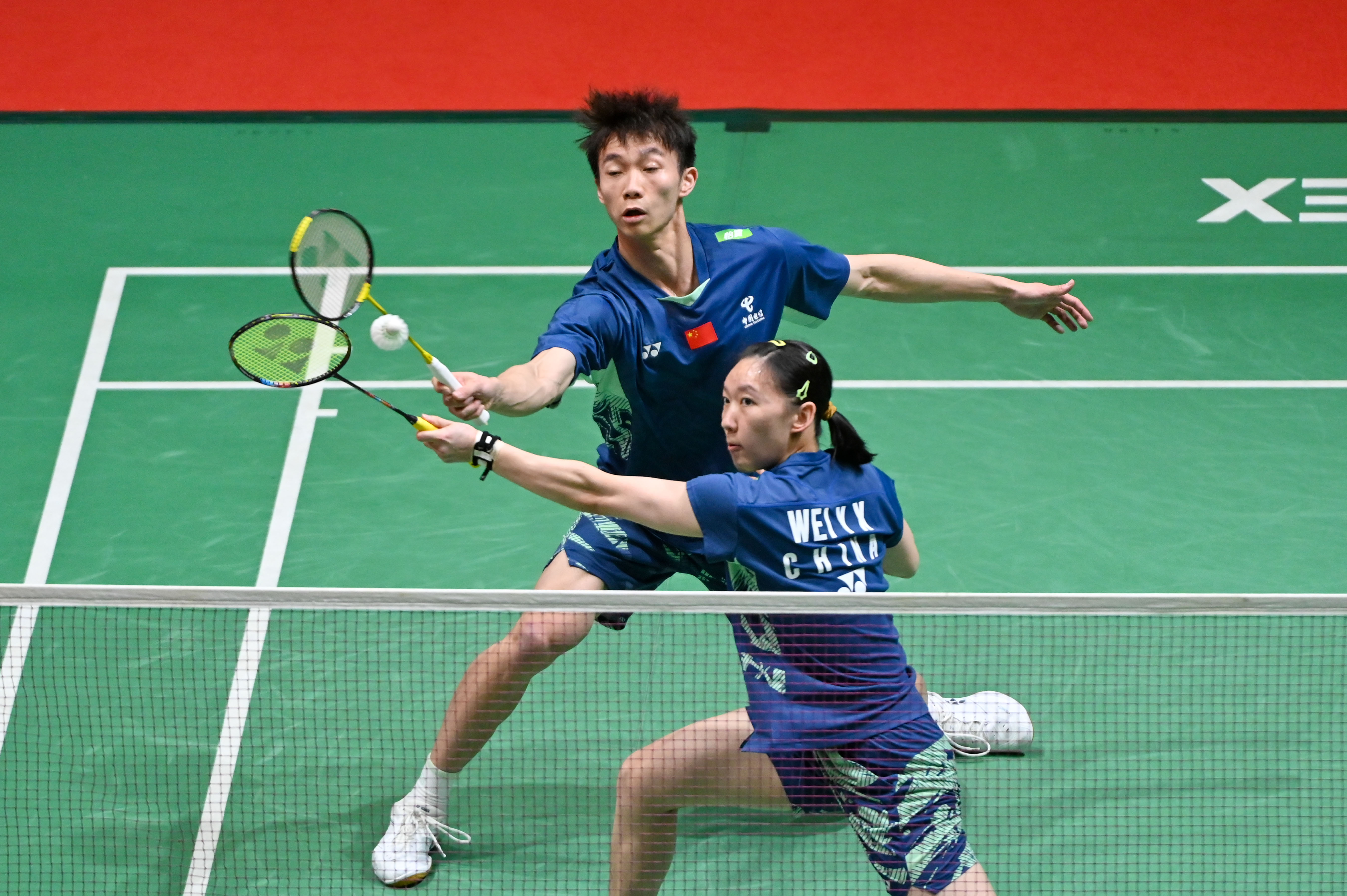 开云- 羽毛球锦标赛上演强强对话，姑苏霹雳队逆转江南天虎队，团队配合流畅；锋线火力回暖