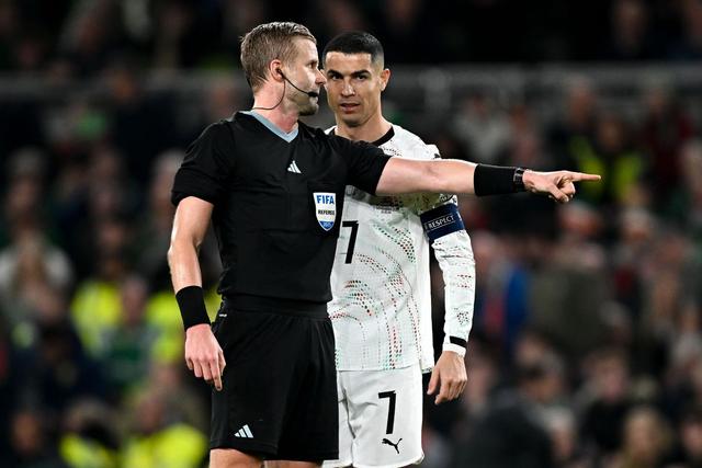 Kaiyun-包含C罗爆冷击败巴塞罗那，回归赛场引爆全场！的词条